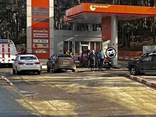В Пензе на заправке случилось ДТП с участием трех авто