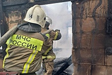 В Крыму локализовали пожар, охвативший четыре двухэтажных дома