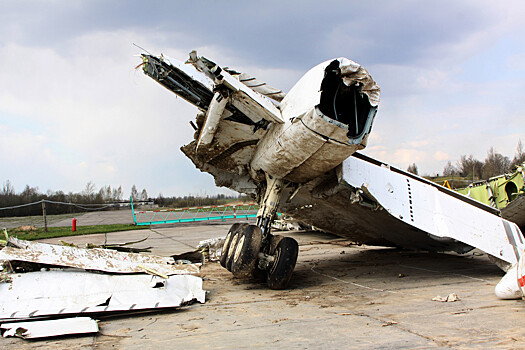 Минобороны Польши: Россия виновна в катастрофе Ту-154 под Смоленском