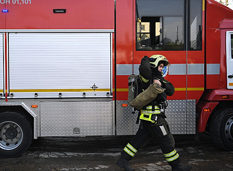 В Калуге беспилотный летательный аппарат рухнул на жилой дом