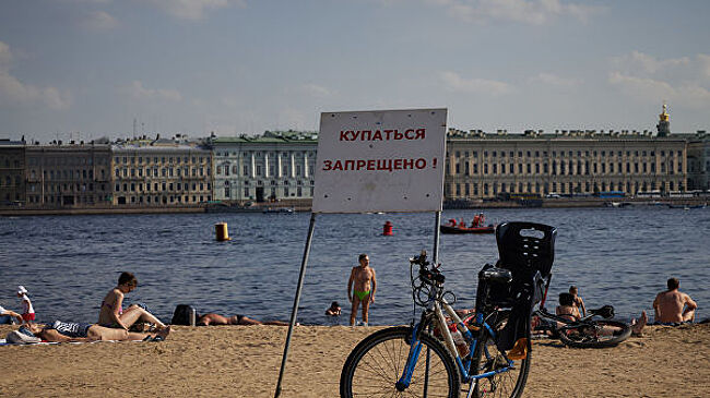 Все пляжи в Петербурге признали не соответствующими санитарным нормам