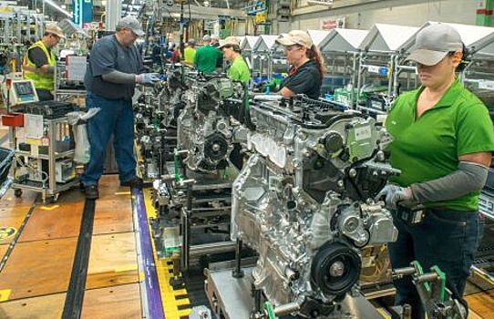 Toyota инвестирует почти 380 млн долларов в американское производство гибридных версий Highlander