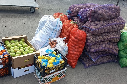 Сбор продолжается: донские предприятия передали гуманитарную помощь для беженцев из Донбасса