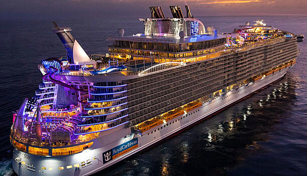 Крупнейший в мире круизный лайнер Wonder of the Seas официально присоединился к флоту Royal Caribbean