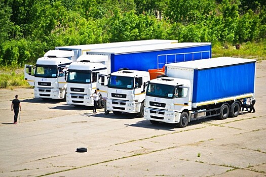 Продажи грузовиков в России в феврале выросли на 28% — до 4,3 тыс. машин
