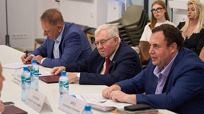 Отделения партий подписали соглашение с Общественной палатой региона