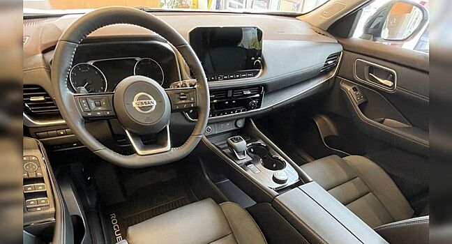 Nissan официально опубликовала изображения салона нового кроссовера Nissan Qashqai