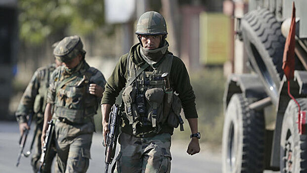 Армия Индии нанесла артиллерийские удары в Кашмире