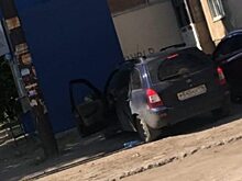 Наркоман-водитель в Энгельсе бил себя и призывал нечистую силу во время езды во дворах