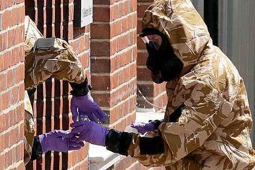 Посольство РФ заявило, что Британия сфабриковала инцидент в Солсбери