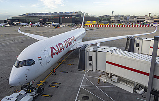 Air India потеряла $435 млн от закрытия неба Пакистаном