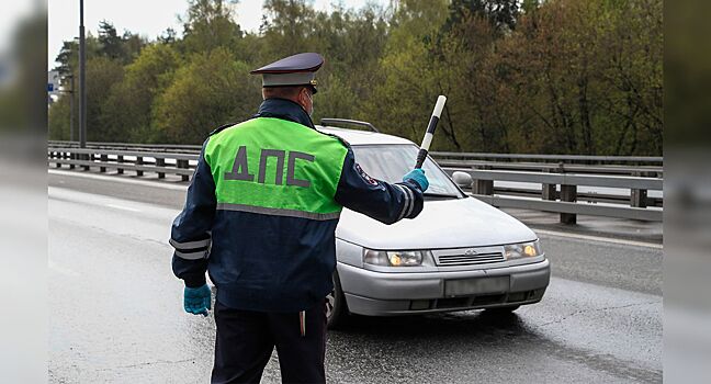 Как ГИБДД спорит с выехавшими на встречку водителями