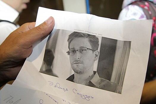 Сноуден признался, что изначально не планировал оставаться в России