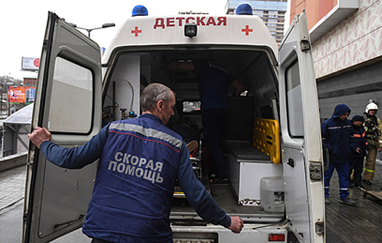 Троих детей доставили в больницу с ожогами из школы в Красноярске