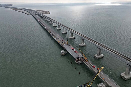 Автомобильное движение по Крымскому мосту возобновлено досрочно