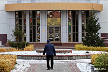 В Нефтеюганске депутат-банкрот расстался с должностью вице-спикера