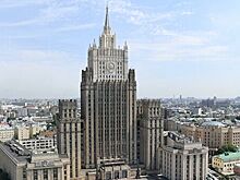 Захарова: Обеспокоены идеями США о снижении порога применения ядерного оружия