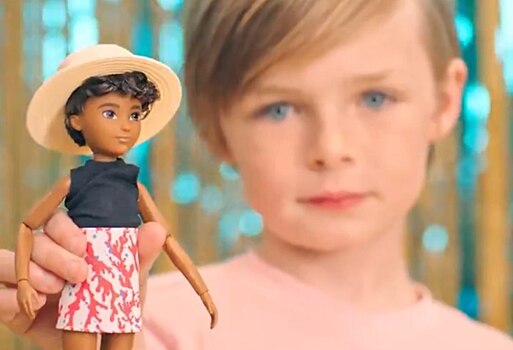 Mattel выпустила серию Барби, которым дети смогут менять пол