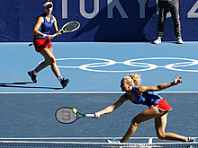 Чешские теннисистки Синякова и Крейчикова выиграли золото Олимпийских игр в парном разряде