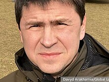 Подоляк связал ожидаемую отставку Залужного с попыткой преодолеть «стагнацию» на поле боя