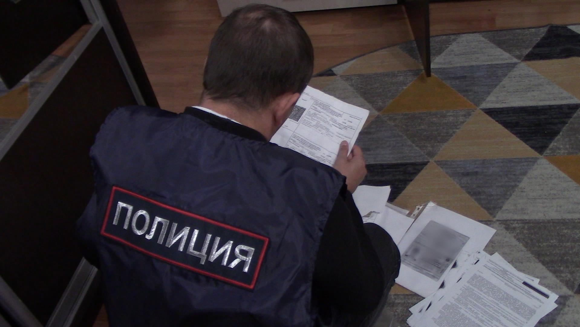 В Ульяновске полицейские задержали организованную группу аферистов, зарабатывавших на подставных ДТП