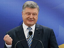 Порошенко пообещал поднять над Севастополем флаг Украины