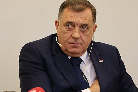 Польша запретит въезд Додику