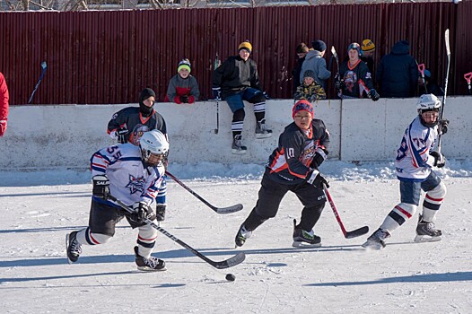 Ясеневцы заняли первое место в хоккейном турнире