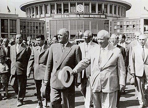Почему в 1961 году Албания разорвала дружбу с СССР
