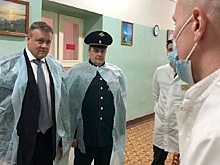 Рязанский губернатор 9 мая навестил раненых военных в госпитале