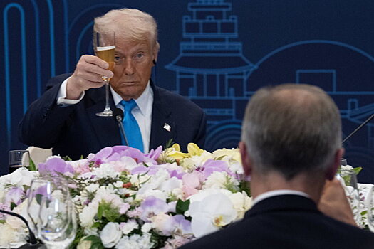 Переиграли Трампа: почему Москва и Пекин не боятся американских угроз