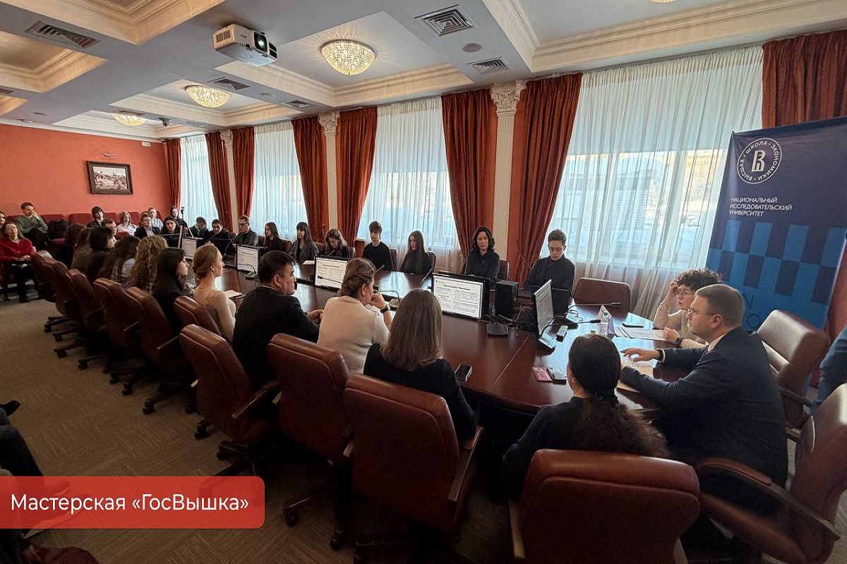 Мэр Эдуард Соснин оценил восемь молодежных проектов по развитию городской среды Перми