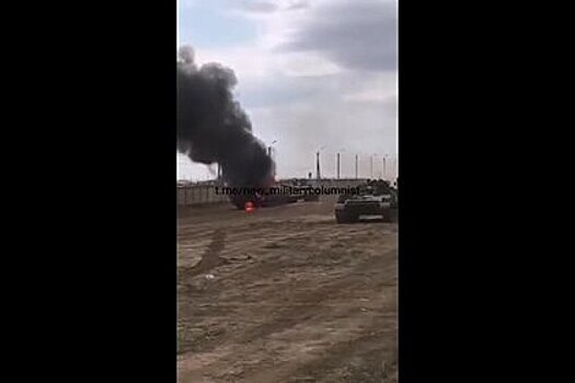Горящий российский T-72 попал на видео