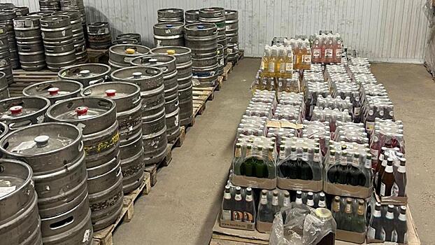 В Нижнем Новгороде полицейские выявили склад с немаркированной алкогольной продукцией