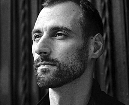 «Никогда не видел столько ненависти»: Григорий Свердлин о реакции москвичей на новую прачечную «Ночлежки»