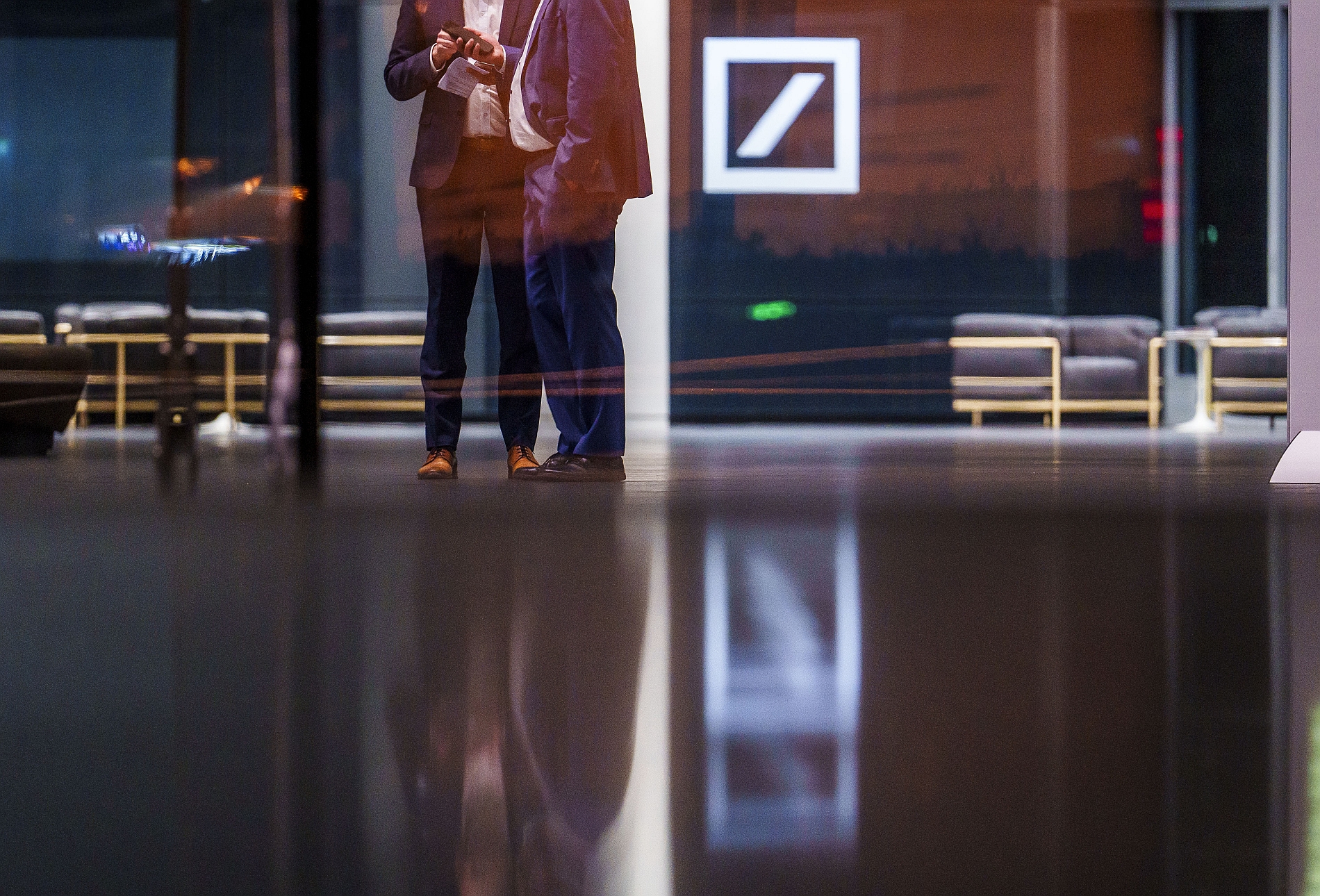 Bild: из отделения Deutsche Bank на севере ФРГ похитили 10 млн