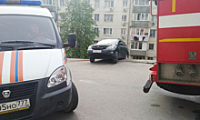 В Севастополе три автомобиля оказались под завалами при обрушении парковки