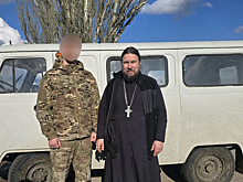 Крымская митрополия передала УАЗ «Буханку» военным в зону СВО