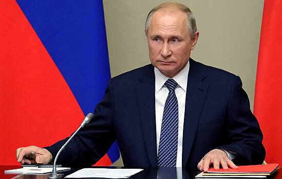 Путин обсудил с Совбезом конфликт Баку и Еревана