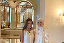 Щербакова опубликовала фото с фигуристкой из ОАЭ, выступающей в хиджабе
