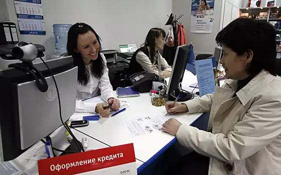 Вероятность одобрения автокредитов на новые автомобили снизилась в России на 7 п.п.