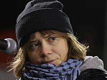 Грету Тунберг задержали в Британии