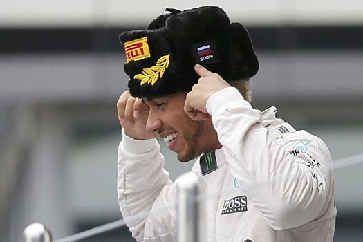 Чемпион "Формулы-1" Хэмилтон прокомментировал московские пробки