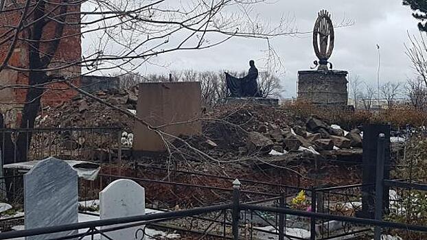 Разбомбили и забросили: копейчане о ремонте мемориала погибшим в годы войны