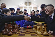В Махачкале стартовал шахматный турнир памяти Азиза Алиева