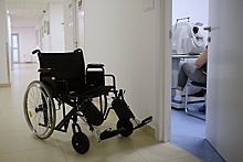 Подростку‑инвалиду из Бронниц подарили коляску для передвижения