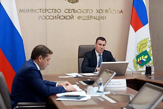 Росрыболовство прорабатывает организацию постоянной судоходной линии по СМП 
