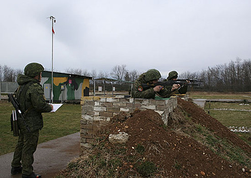 Около 1000 военнослужащих российской военной базы в Абхазии выполнили первые боевые стрельбы в ходе ротного учения