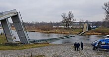 В Праге рухнул мост через Влтаву