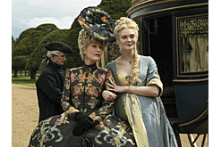 Hulu выпустит продолжение комедийного сериала "Великая" с Эль Фаннинг